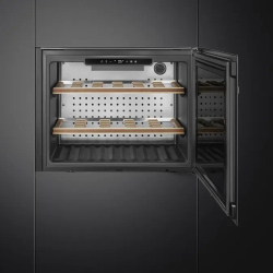 Винный холодильник Smeg CVI121N3