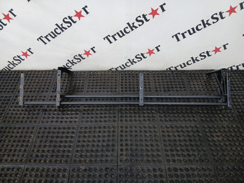 Кронштейн левого спойлера 2022г.