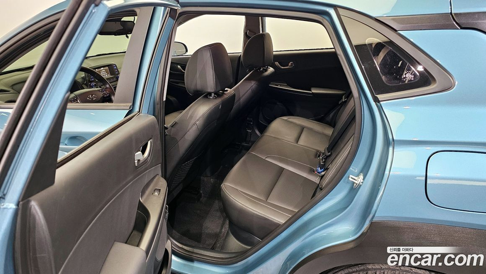 Hyundai KONA Дизель 1.6 4WD (04.2020)