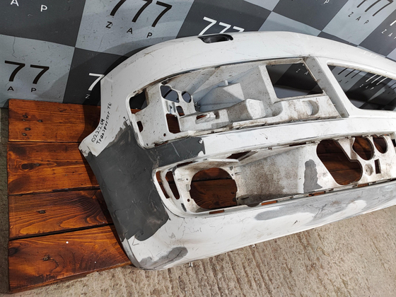 Бампер передний Transporter Multivan T5 09-15 Б/У Оригинал 7E5807221