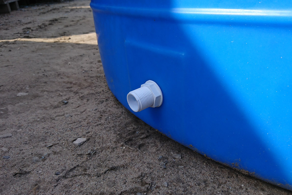 Отвод из бака в сборе (пластиковый) 3/4" Полимер-Групп - арт.559280