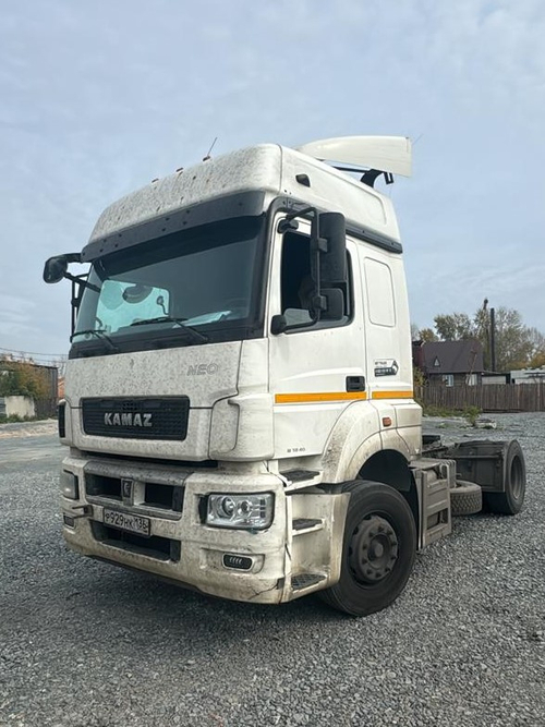 КамАЗ 5490 4x2 Седельный тягач 5490-S5 (Дизель/Газ, 12,0 л, 401 л.с., АТ)