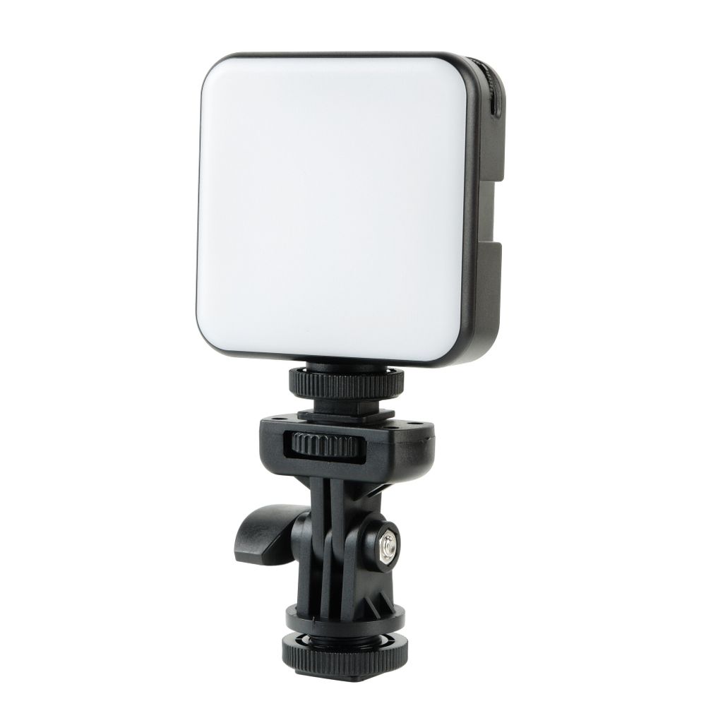 Светодиодный осветитель Falcon Eyes V-LED 64 RGB