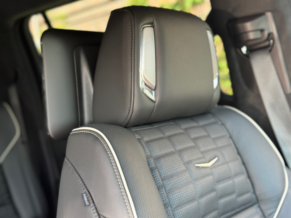 Cadillac Escalade ESV, 2023