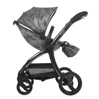 Прогулочная коляска Egg Camo Grey & Anodised Chassis