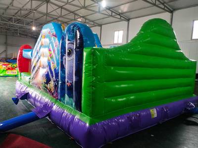 Коммерческий надувной батут «Царство зверей», 5x5x2.8 м.