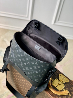 Louis Vuitton Messenger Voyager PM