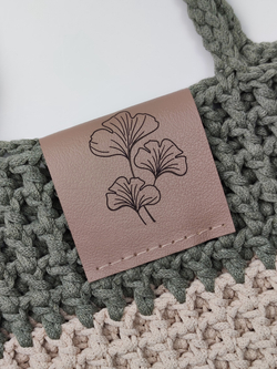 Бирка кожаная большая со сгибом "Цветы"