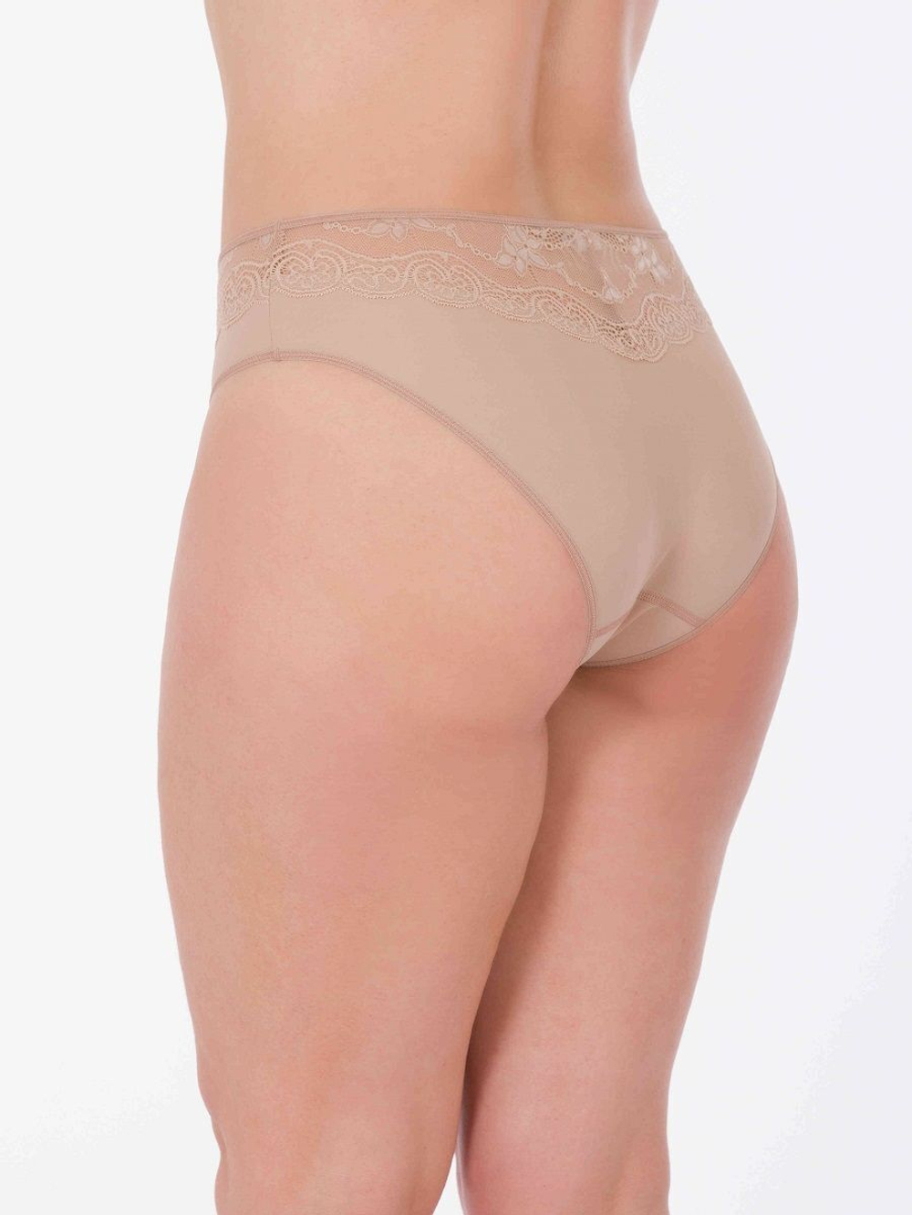 Трусики-слипы Snejanna с кружевом (Размер: 46) (Цвет: молочный)