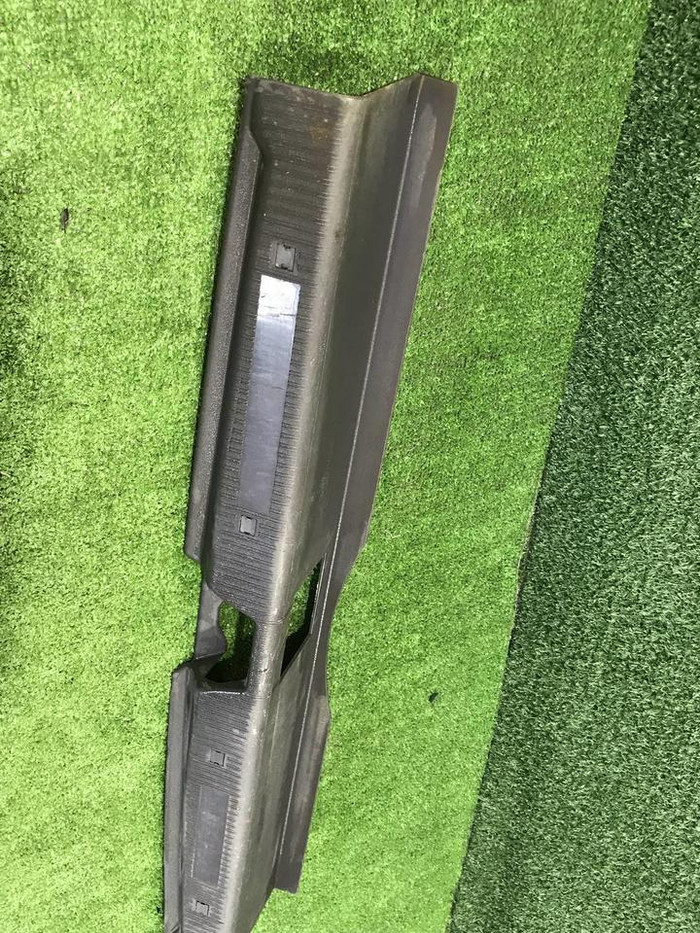 Кожух замка багажника Mercedes A W168 (1997-2004)