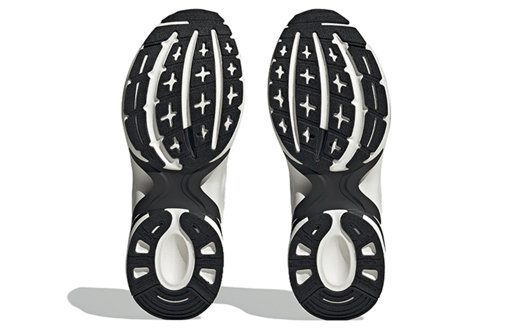 Кроссовки Adidas Maxxcetus
