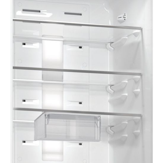 Холодильник Hotpoint-Ariston HFP 6200 M