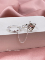 Кольцо двойное серебристое с цепью и камнем