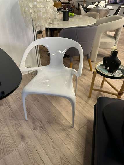 Стул Ava белый глянцевый