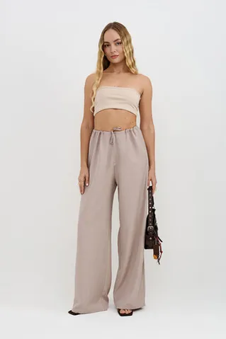 Брюки свободные на резинке серо-бежевого цвета