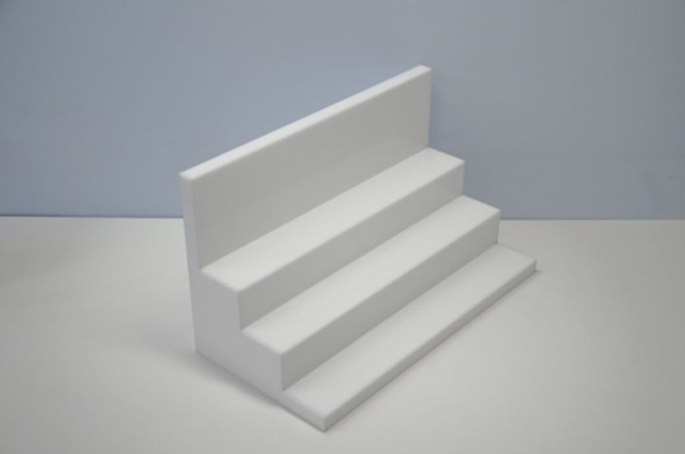 Горка для выставки товара