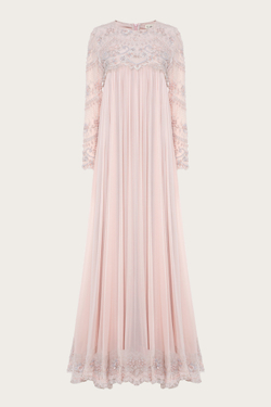 Нежно-розовое вечернее платье с вышивкой