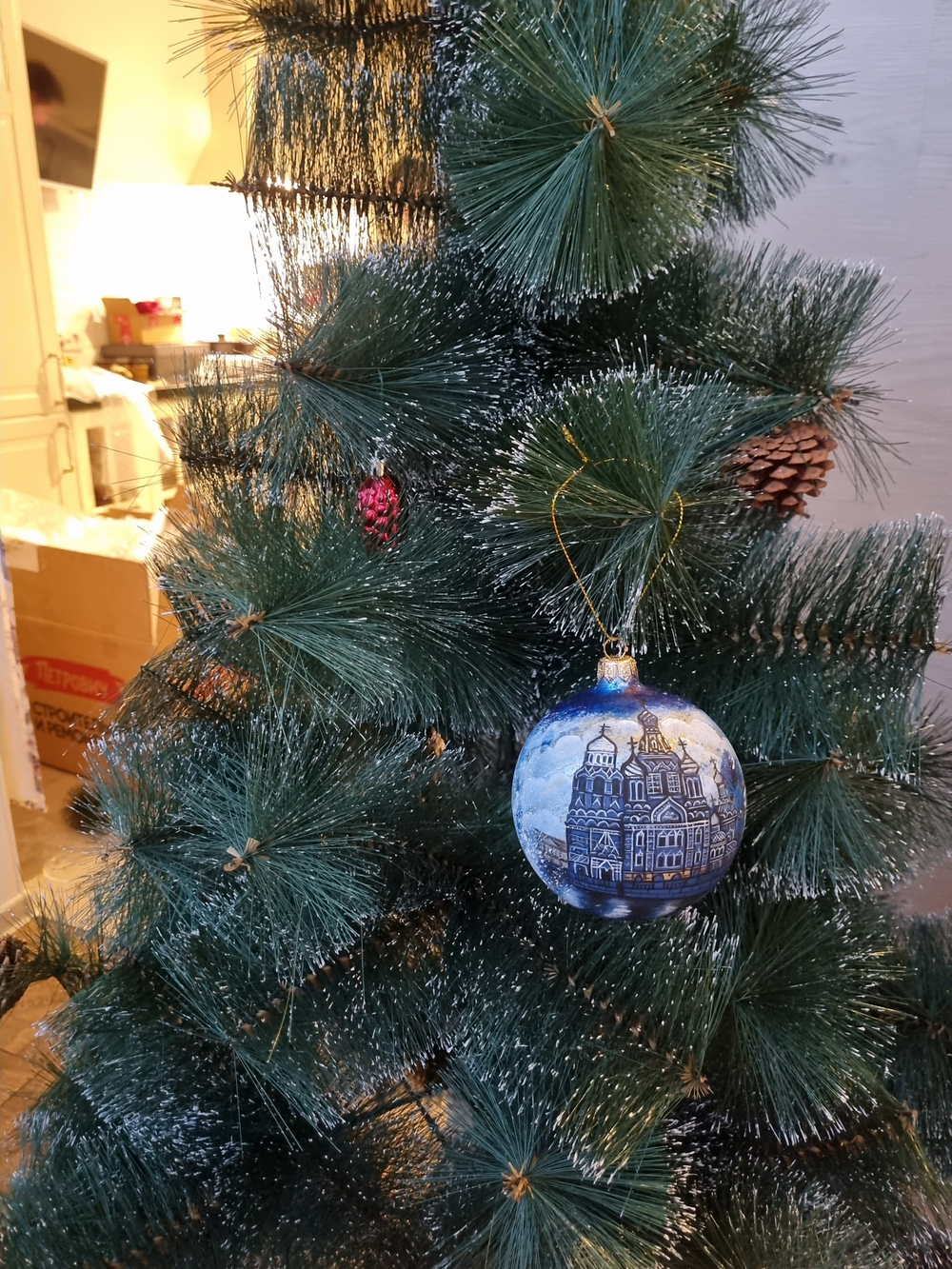 Шар стеклянный "Спас на крови",  ручная роспись