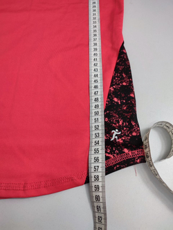 Футболка Kiabi яркая 42 размер