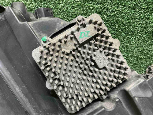 Фара левая Range Rover Vogue 4 (2017-2022) LED