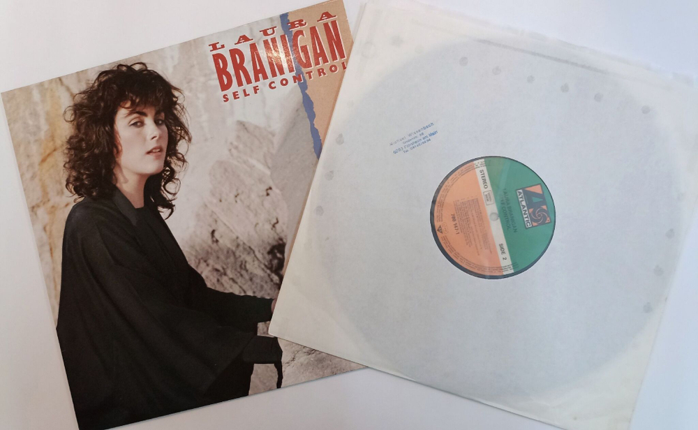 Винтажная виниловая пластинка LP Laura Branigan Self Control (Germany 1984)