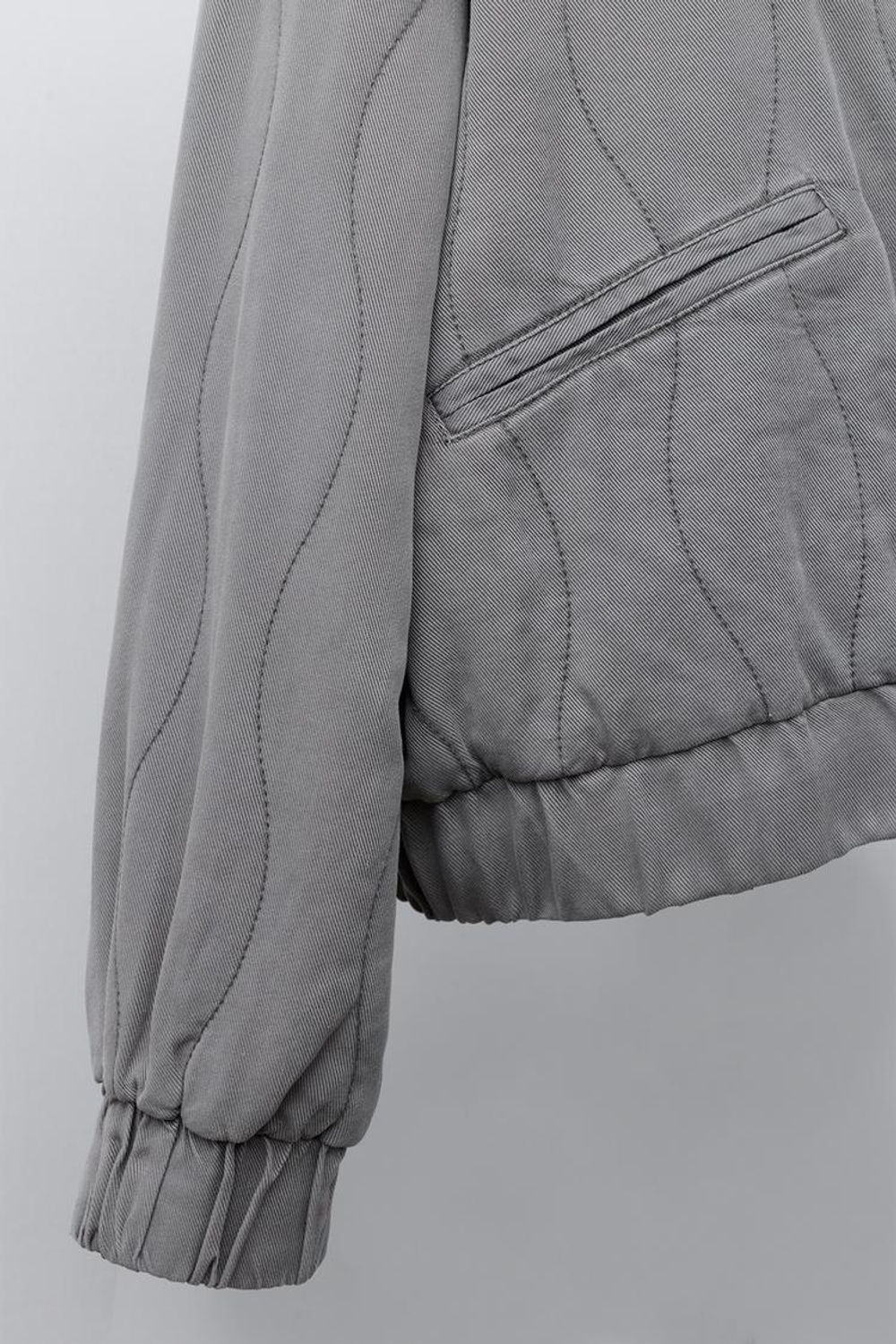 ZARA СТЕГАНАЯ КУРТКА СВОБОДНОГО КРОЯ, АНТРАЦИТОВО-СЕРЫЙ