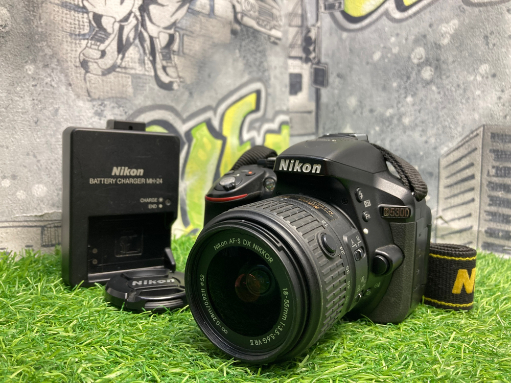 Nikon D5300 + 18-55mm 3.5-5.6GII VR 10.300 кадров