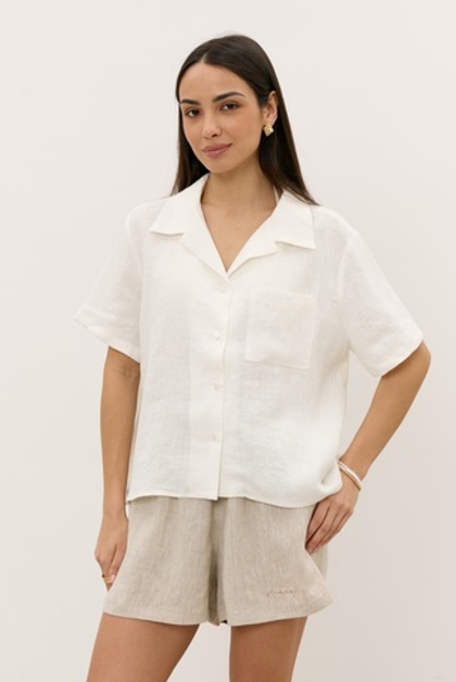 Рубашка 06, с коротким рукавом, из 100% льна, молочная