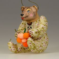 Ёлочная игрушка Медвежонок с малинкой