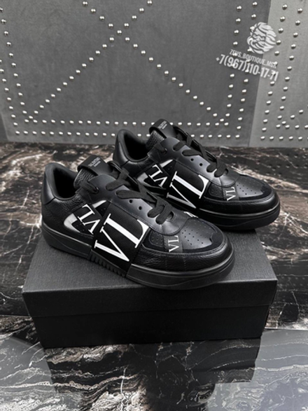 Кеды Valentino