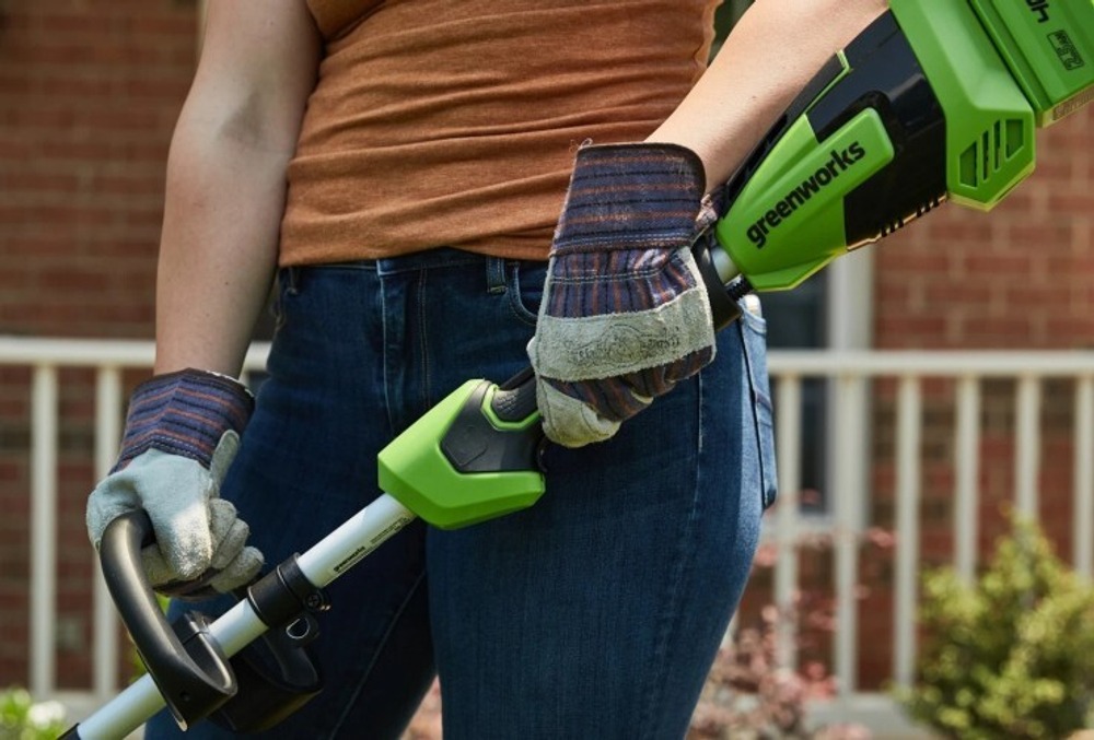 Триммер аккумуляторный GREENWORKS GD40LT 40V, 38 см, АКБ 8Ач и ЗУ 2112207UH