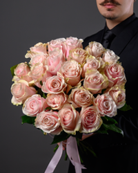 Монобукет розовый