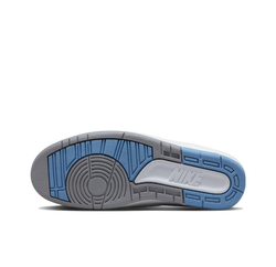 Мужские кроссовки Air Jordan 2 Low 'University Blue' DV9956-104