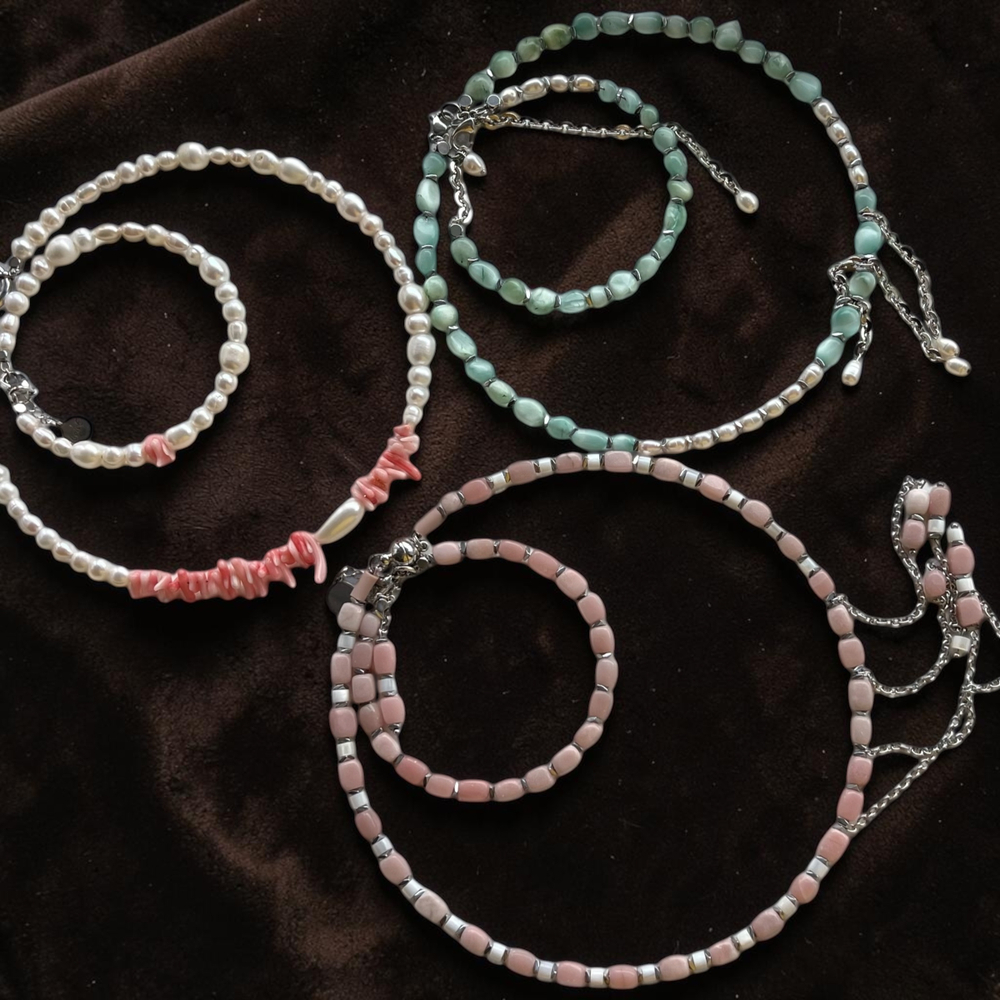 Браслет-обруч. Пектолит и Жемчуг