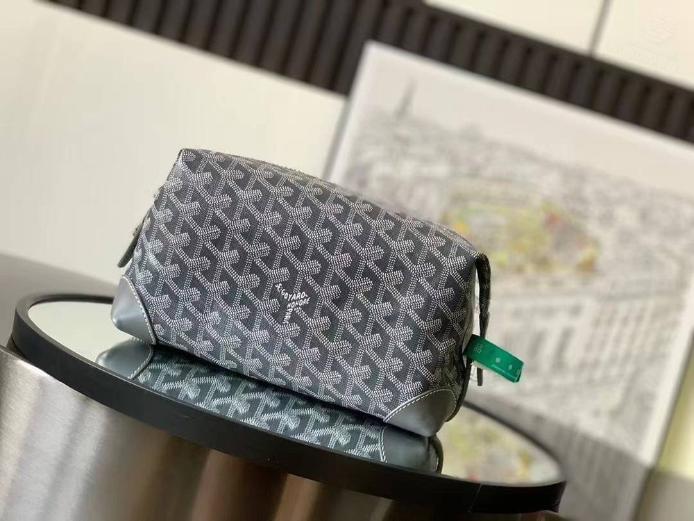 Несессер Goyard