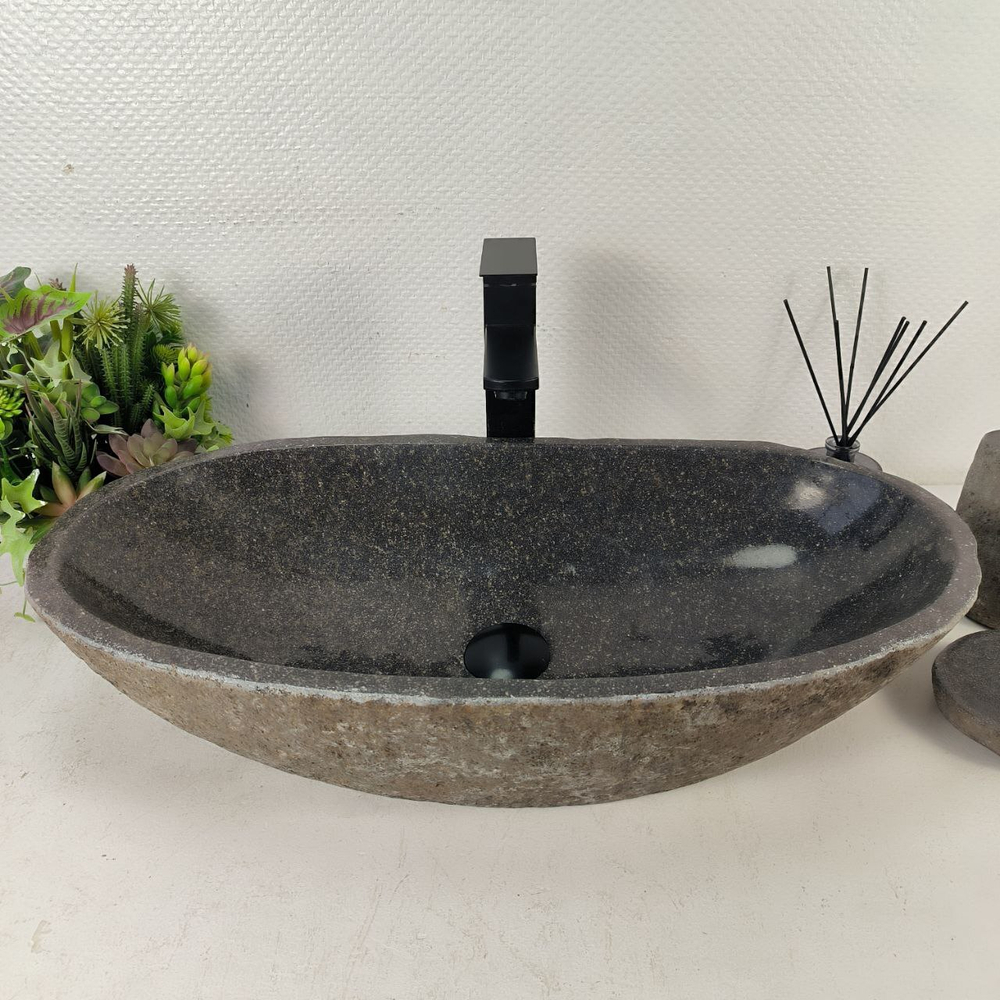 Раковина из речного камня RS-65129 66*35*15 0866