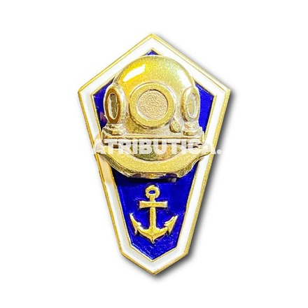 Знак Нагрудный ( Ромб ) Среднее Мореходное Образование ( Водолаз )