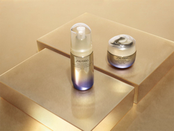 Shiseido Vital Perfection Overnight Firming Treatment - лифтинг и укрепляющий ночной крем /   50  ml  / GTIN 768614149415