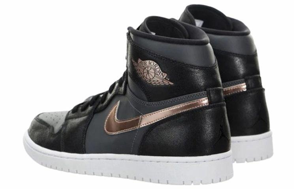 Кроссовки Jordan Air Jordan 1 Retro Bronze Medal