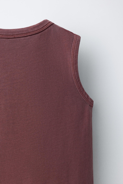 ZARA ФУТБОЛКА С ВЫШИВКОЙ, БУРГУНДИ