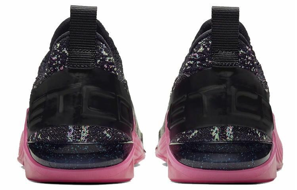 Кроссовки Nike React Metcon Amp