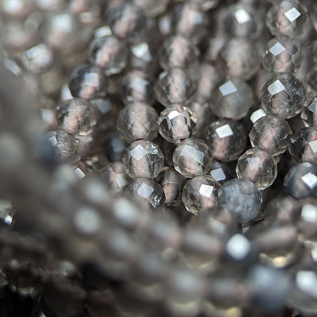 Раухтопаз (дымчатый кварц) натуральный, 3мм, шар, микроогранка