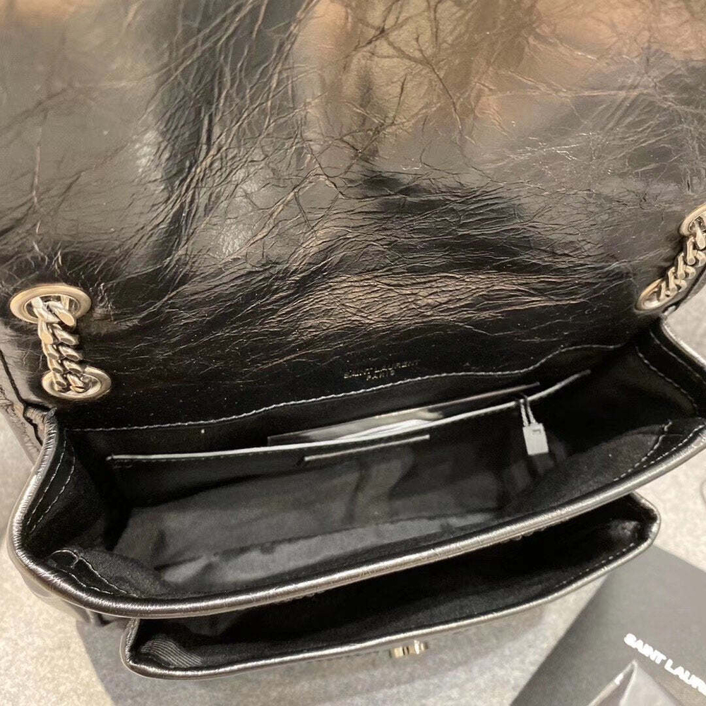 Yves Saint Laurent Niki 22 cm