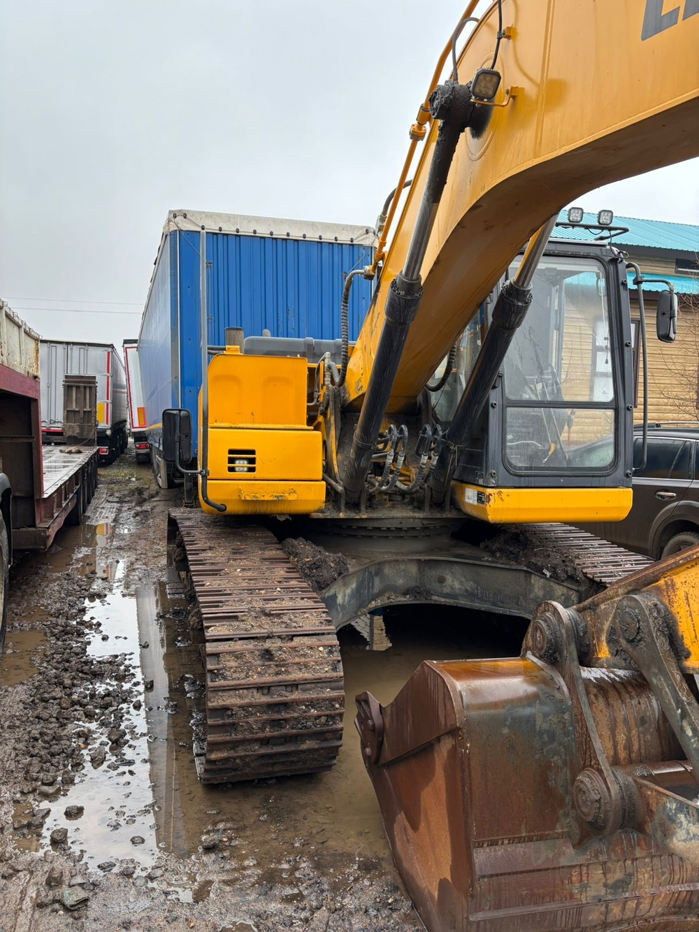 LiuGong CLG922 Экскаватор CLG922E (Дизельный, 5,9 л, 152 л.с., АТ)