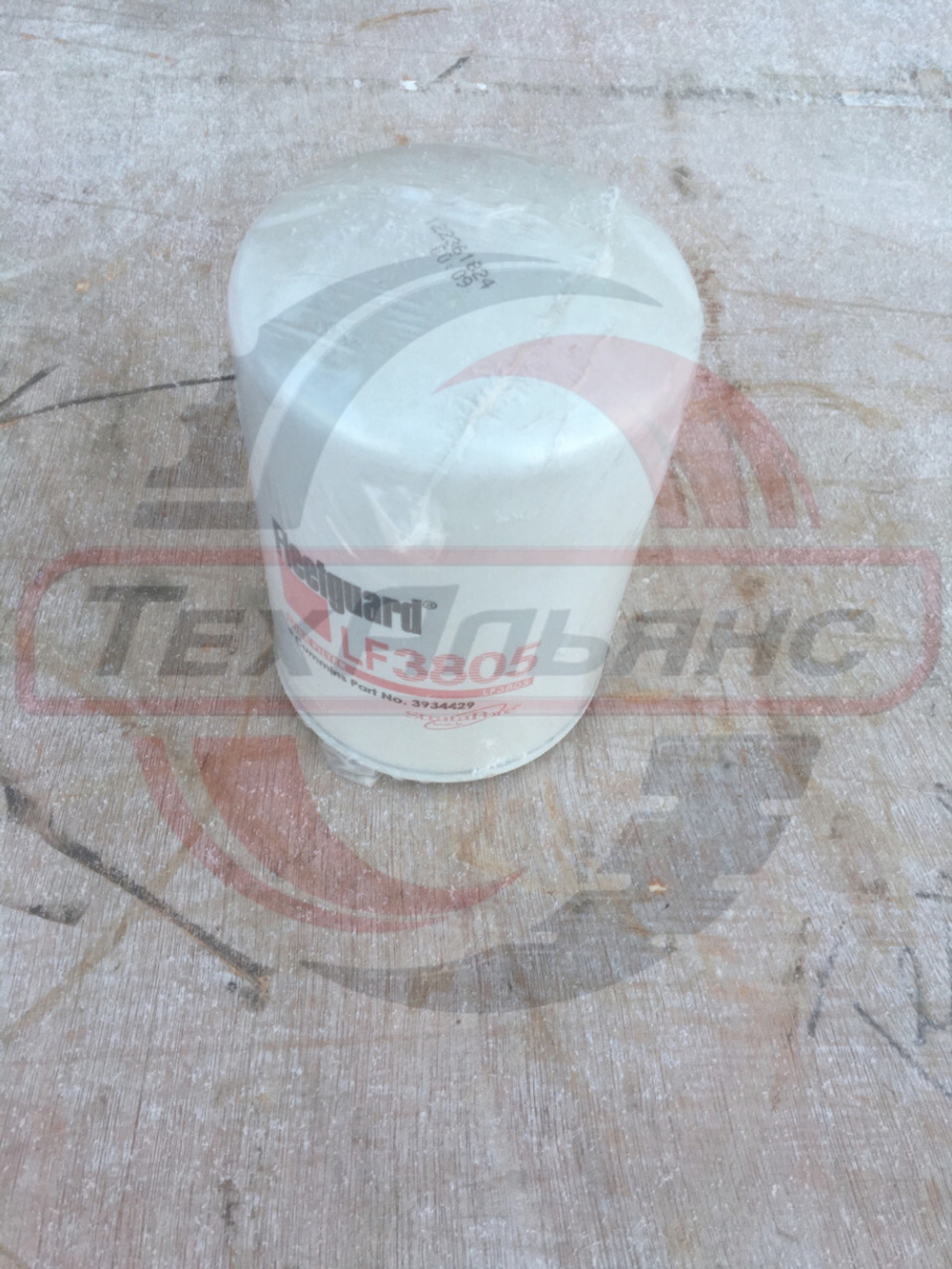 Фильтр масляный Fleetguard LF3805