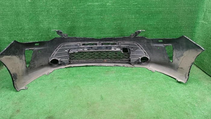 Бампер передний Toyota Camry xv50 (2017-2018)