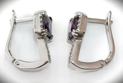 Ювелирные серьгиЭстерелла