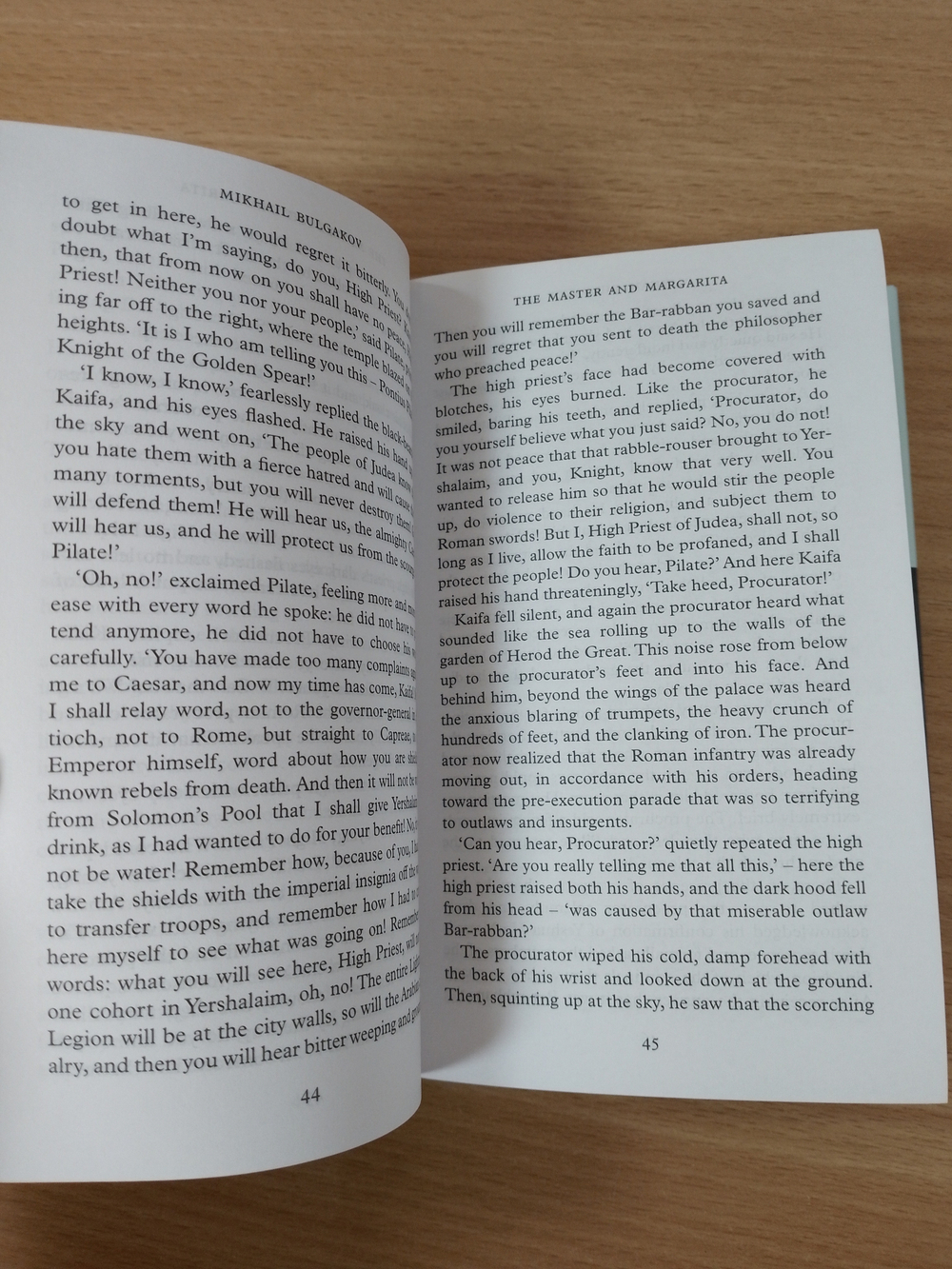 The Master and Margarita (Macmillan Collector's Library) Hardcover