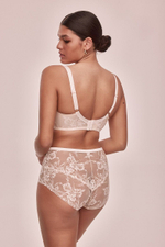 Бюстгальтер Sublime с чашками на тонком поролоне (Размер: 80E) (Цвет: телесный)