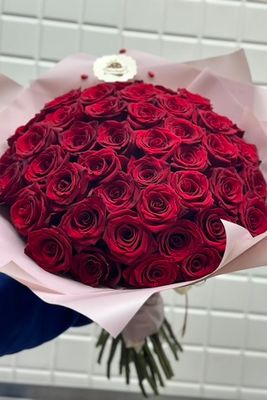 Монобукет из красных роз